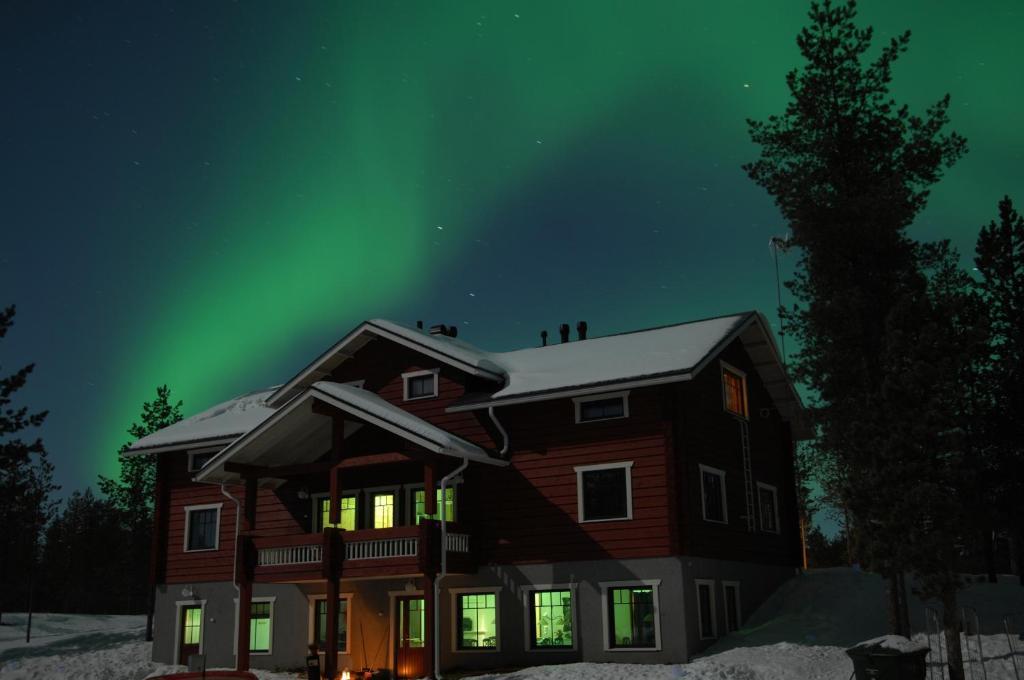 Guesthouse Husky Ivalo Eksteriør billede