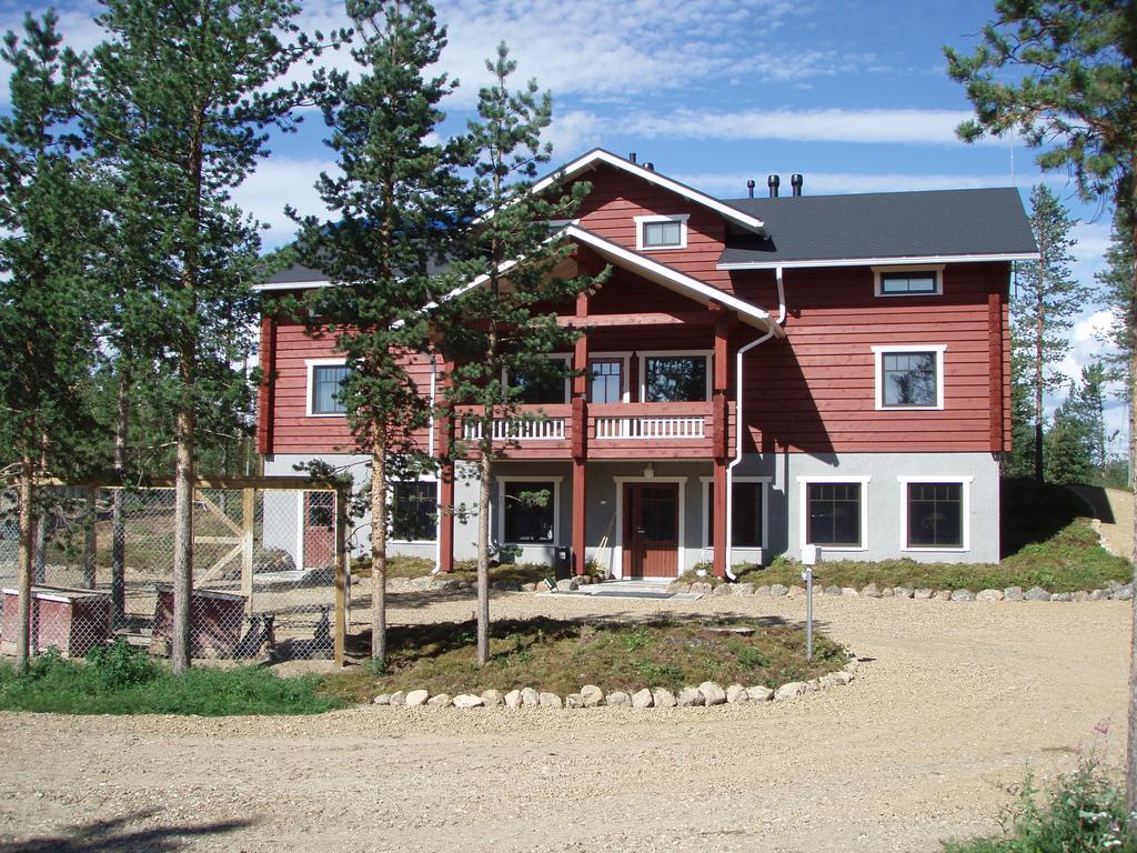 Guesthouse Husky Ivalo Eksteriør billede